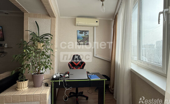 Продажа 1-комн квартиры на вторичном рынке Малахитовая улица,  д. 17