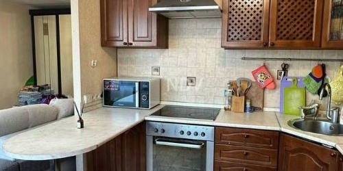 3-комн квартира улица Сталеваров, 24