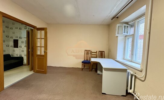 Продажа 2-комн квартиры на вторичном рынке Октябрьский б-р,  д. 8,  к. 1