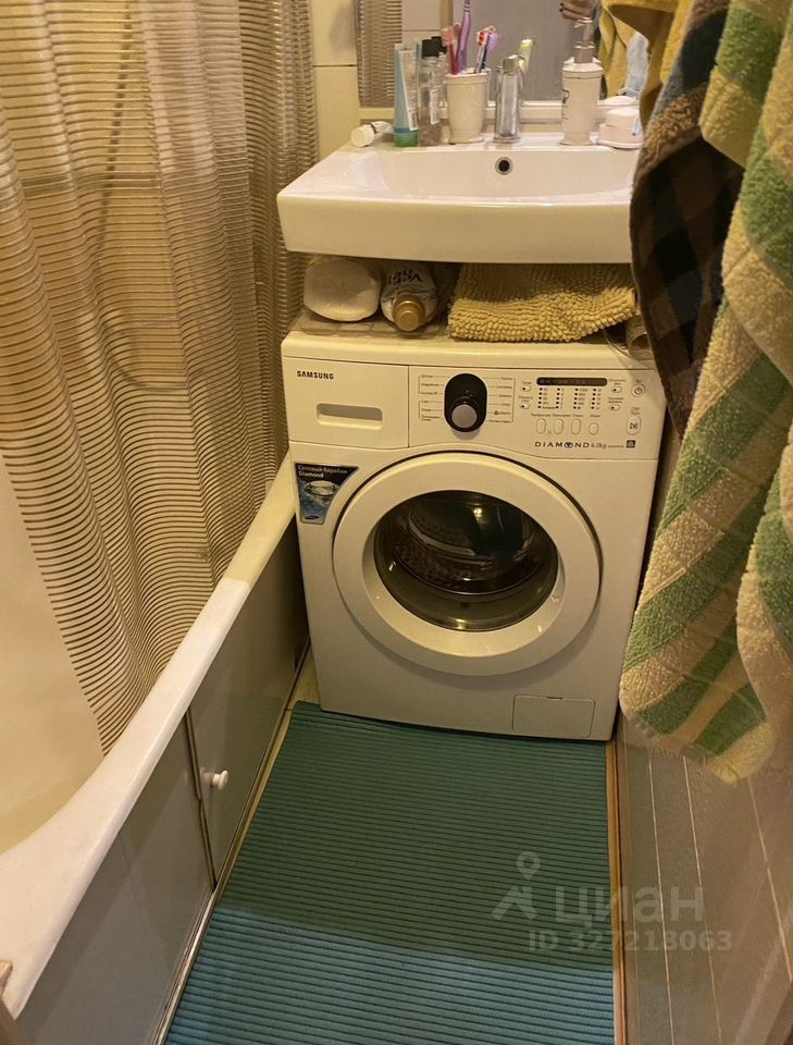 Продажа 3-комн квартиры на вторичном рынке Наличная улица, 45К1