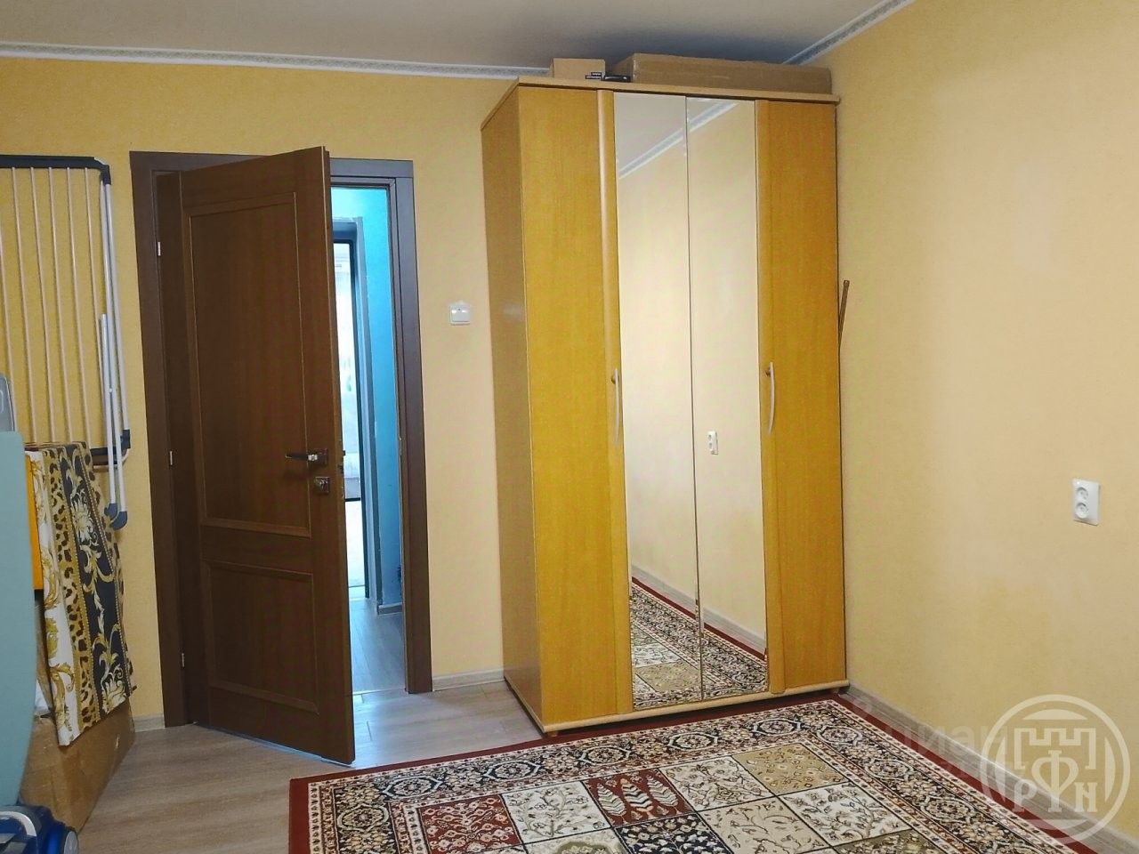 Продажа 3-комн квартиры на вторичном рынке Петергоф, Чичеринская улица, 3к2
