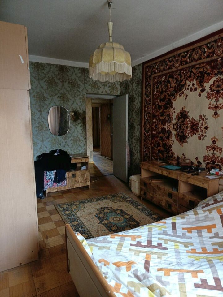 Продажа 4-комн квартиры на вторичном рынке Люберцы, Октябрьский проспект, 141