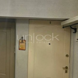 Продажа 2-комн квартиры на вторичном рынке Кастанаевская улица,  д. 8