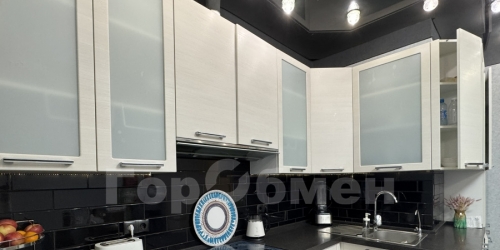 3-комн квартира Высоковольтный проезд, 1к4