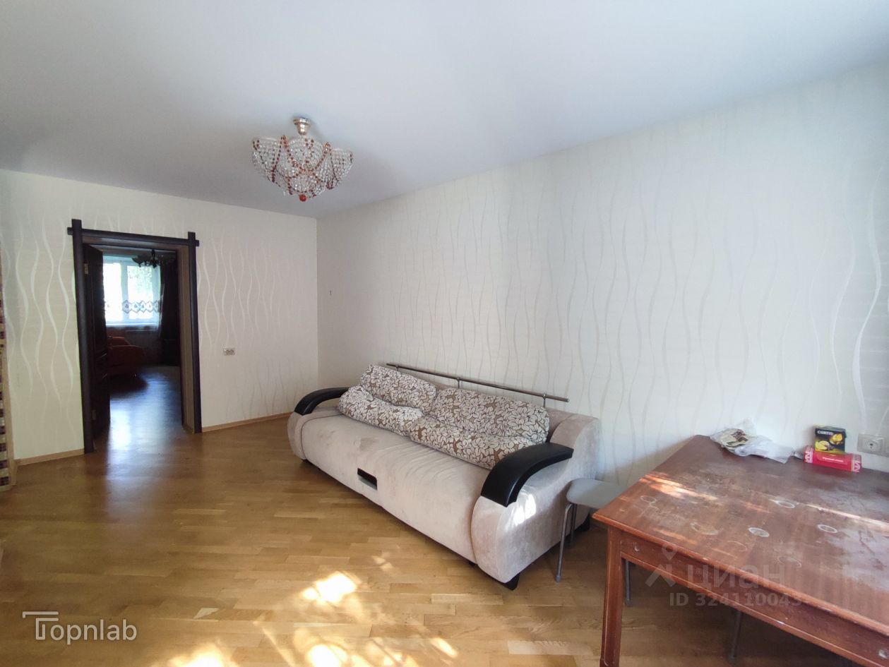 Аренда 2-комн квартиры на вторичном рынке Серпухов, проезд Мишина, 5