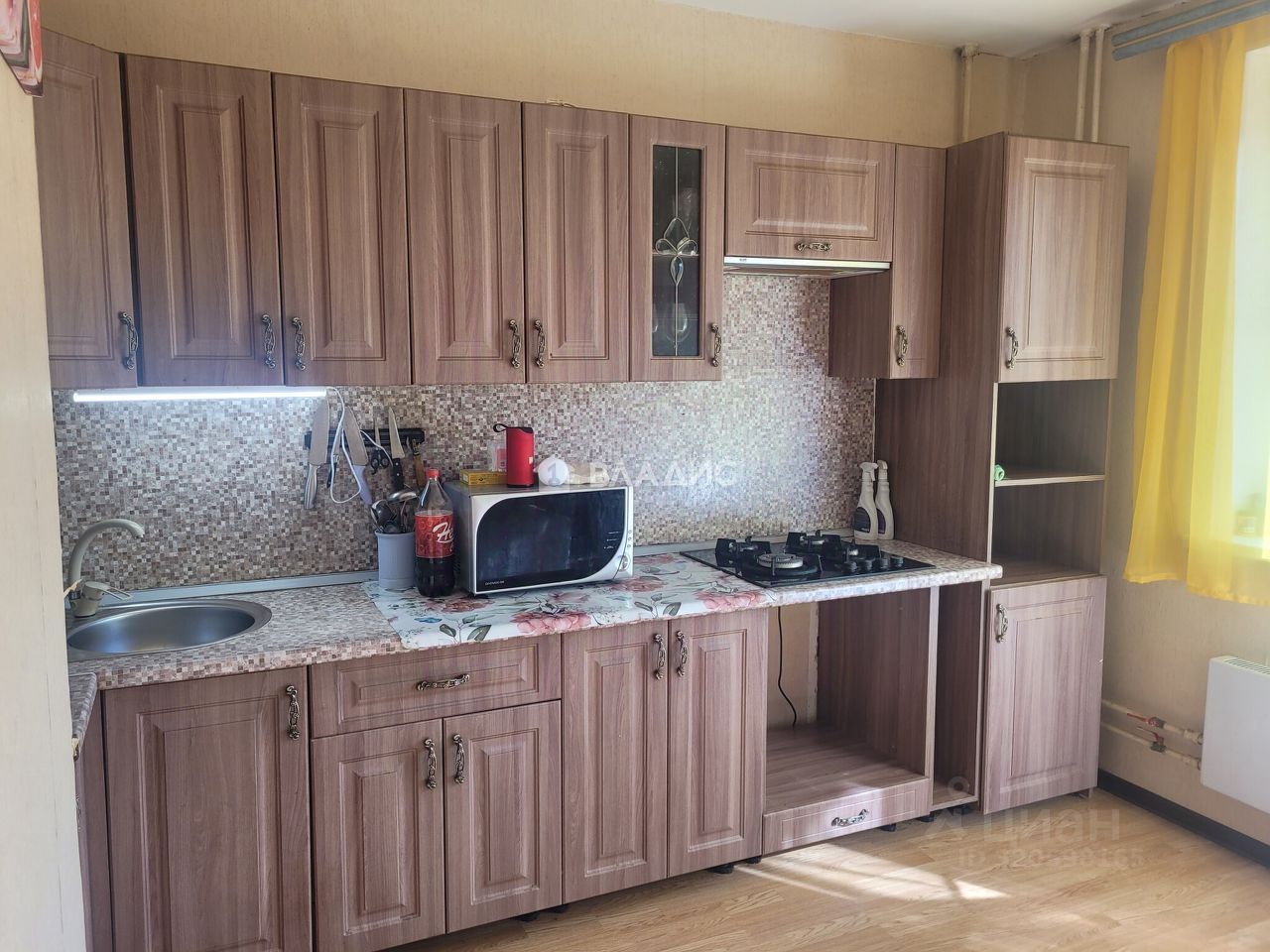 Продажа 3-комн квартиры на вторичном рынке 6-й мкр,  д. 18А