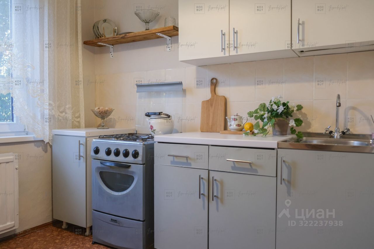 Продажа 2-комн квартиры на вторичном рынке Сестрорецк, Приморское шоссе, 334