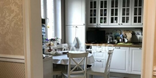 4-комн квартира улица Полины Осипенко,  д. 16