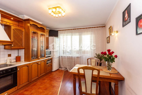 Продажа 3-комн квартиры на вторичном рынке ВНИИССОК, Берёзовая улица,  д. 11