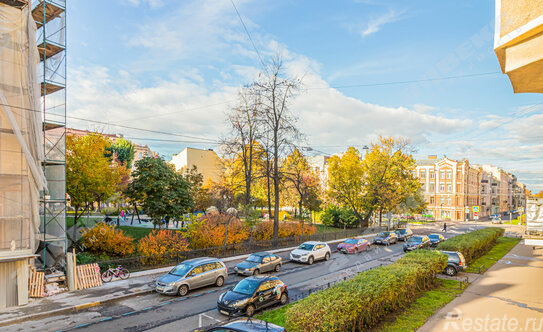 Продажа 3-комн квартиры на вторичном рынке Верейская улица,  д. 28