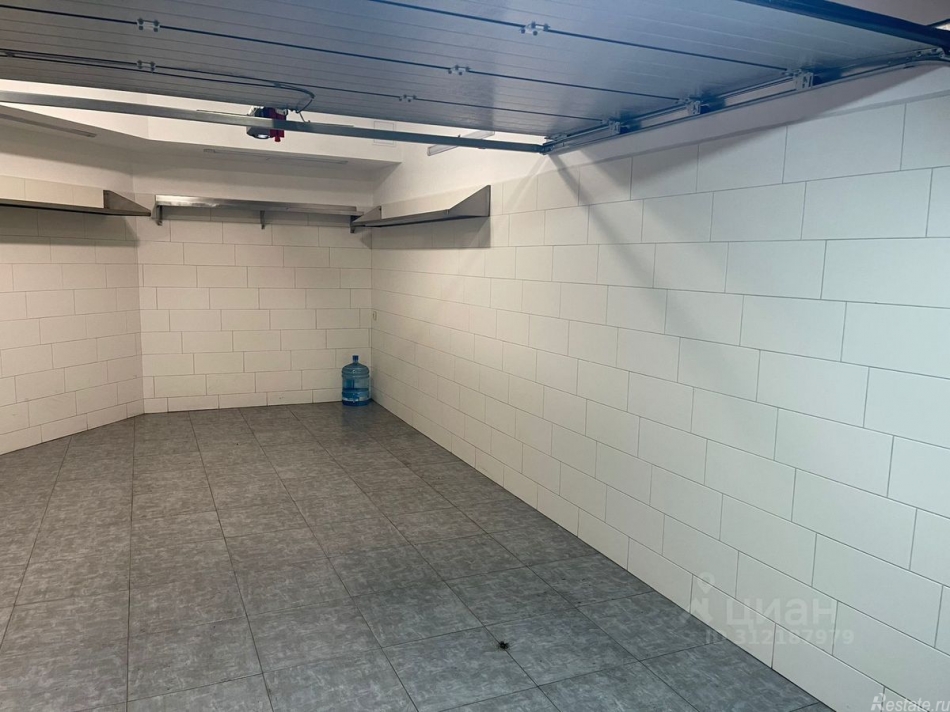 Продажа гаража Старые Химки, улица Ватутина,  д. 4 к1