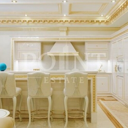 Продажа 4-комн квартиры на вторичном рынке Пречистенская набережная