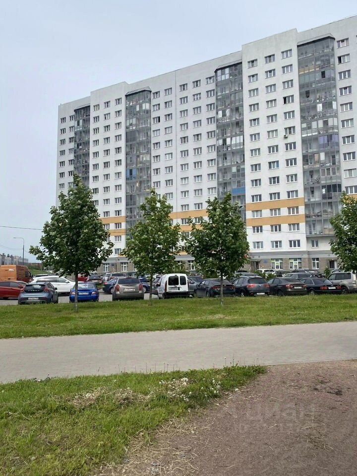 Продажа 2-комн квартиры на вторичном рынке улица Еремеева, 1