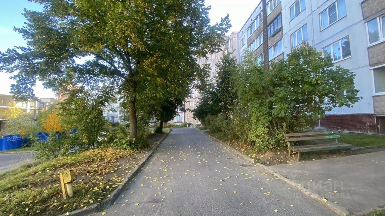 Продажа 2-комн квартиры на вторичном рынке Шлиссельбург, улица Староладожский канал, 26