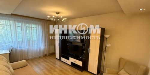 2-комн квартира Саянская улица,  д. 10