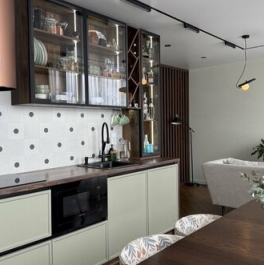 Продажа 3-комн квартиры на вторичном рынке ул Челюскина,  д. 8,  к. 1