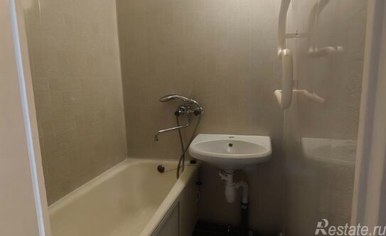 Продажа 2-комн квартиры на вторичном рынке Луначарского пр-кт,  д. 86 к2