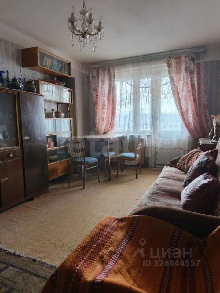 Продажа 3-комн квартиры на вторичном рынке Северный проспект, 16К1