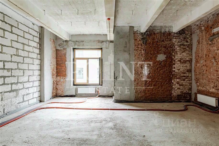 Продажа 4-комн квартиры на вторичном рынке улица Большая Полянка, 44