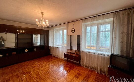 Продажа 2-комн квартиры на вторичном рынке Одинцово, ул Верхне-Пролетарская,  д. 1,  к. 2