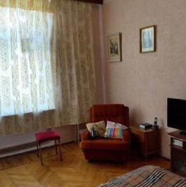 Продажа 3-комн квартиры на вторичном рынке 20-я линия,  д. 13