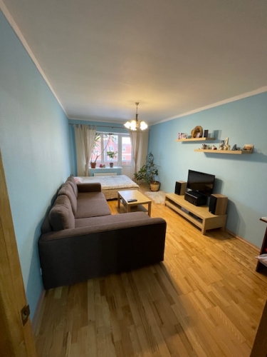 Продажа 1-комн квартиры на вторичном рынке Клин, ул. Победы, д.26, к.7