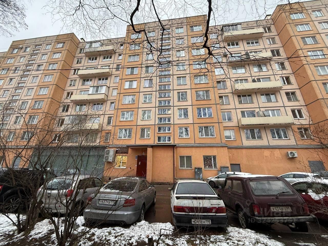 Продажа 2-комн квартиры на вторичном рынке Пискаревский пр-кт,  д. 16