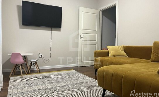 Продажа 1-комн квартиры на вторичном рынке улица Адмирала Трибуца,  д. 10