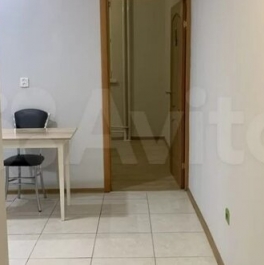Продажа 1-комн квартиры на вторичном рынке Лобня, ул Текстильная,  д. 18
