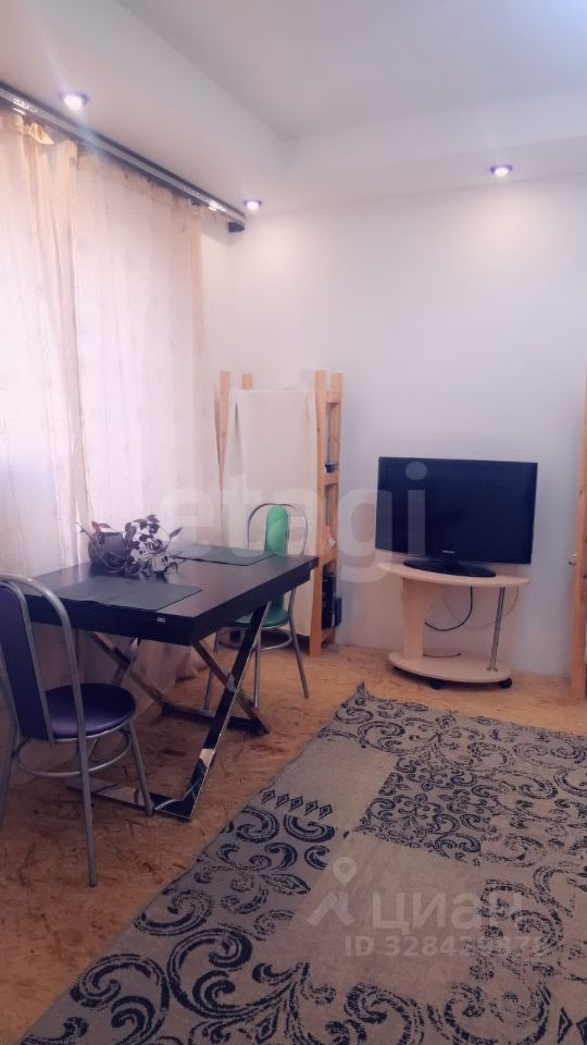 Продажа 2-комн квартиры на вторичном рынке Яхрома, улица Ленина, 6