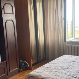 Продажа 1-комн квартиры на вторичном рынке ул Медиков,  д. 1/1,  к. 1