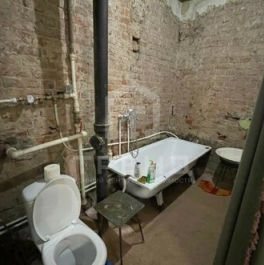 Продажа 2-комн квартиры на вторичном рынке Тележная улица,  д. 3