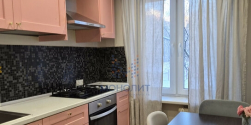 2-комн квартира улица Пырьева,  д. 10