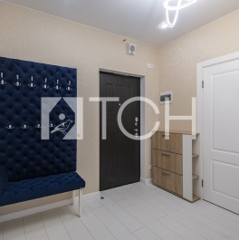 Продажа 1-комн квартиры на вторичном рынке Королев, Октябрьский б-р, 26