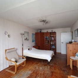 Продажа 4-комн квартиры на вторичном рынке Библиотечная улица,  д. 6