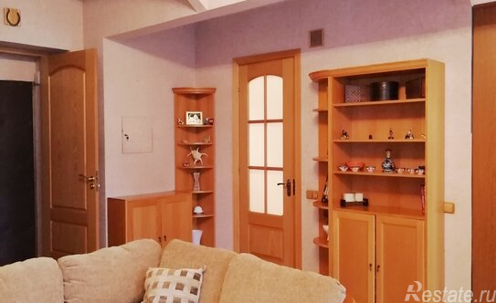 Продажа 2-комн квартиры на вторичном рынке улица Куусинена,  д. 19 к2