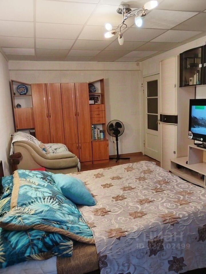 Продажа 3-комн квартиры на вторичном рынке проспект Маршала Блюхера, 12зд160