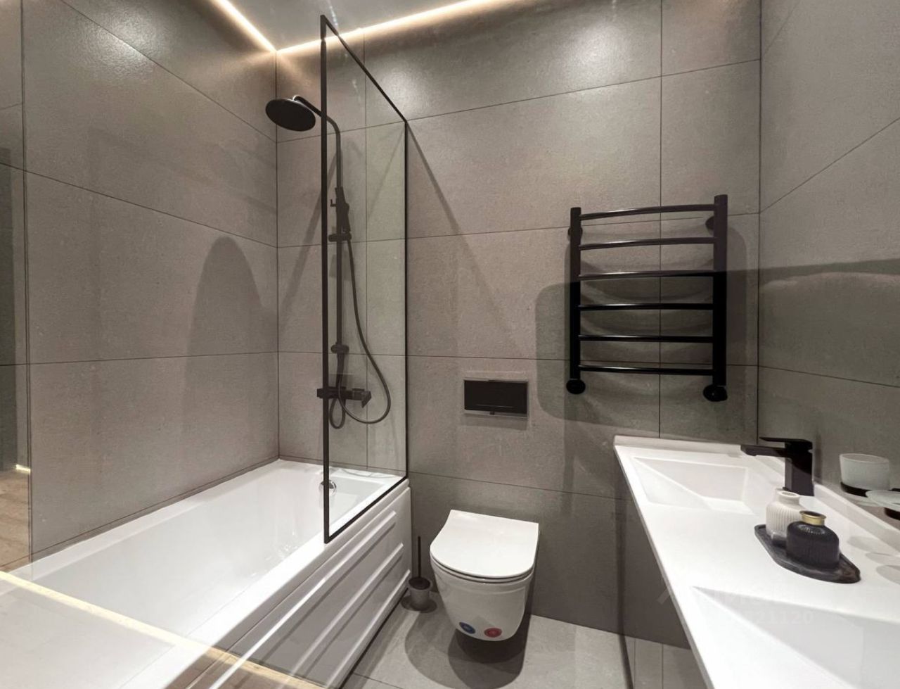 Продажа 3-комн квартиры на вторичном рынке проезд Ольминского, 4