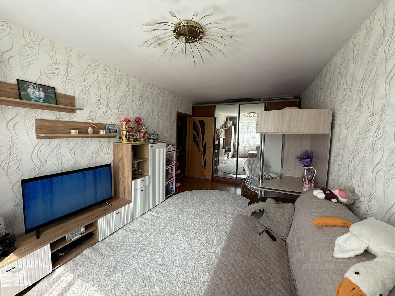 Продажа 1-комн квартиры на вторичном рынке Клин, улица Карла Маркса,  д. 69