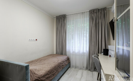 Продажа 3-комн квартиры на вторичном рынке Филёвский бульвар,  д. 12