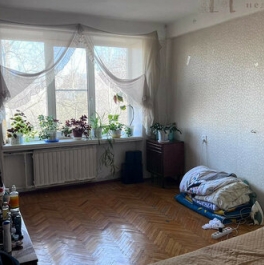 Продажа 2-комн квартиры на вторичном рынке улица Маршала Тухачевского,  д. 37