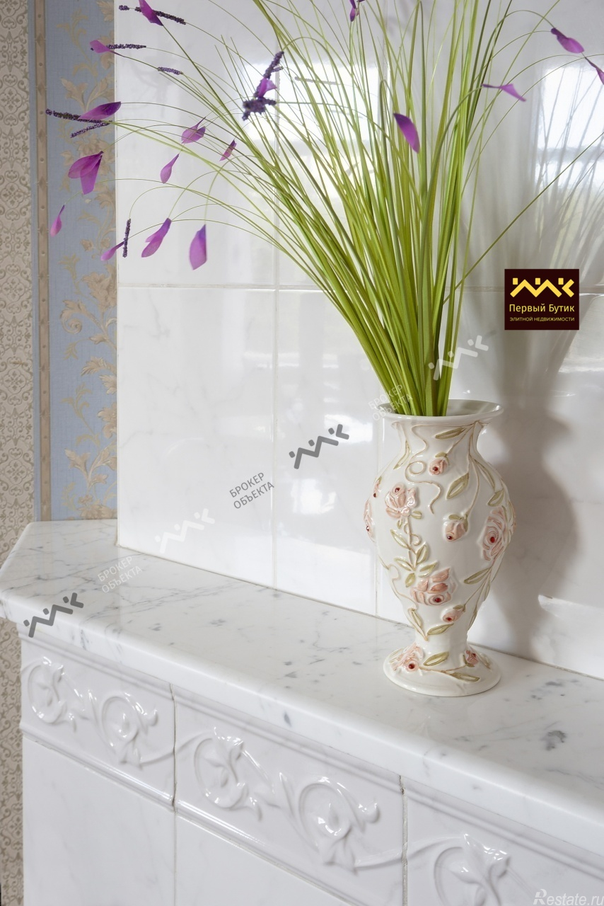 Продажа 3-комн квартиры на вторичном рынке Марсово поле,  д. 3