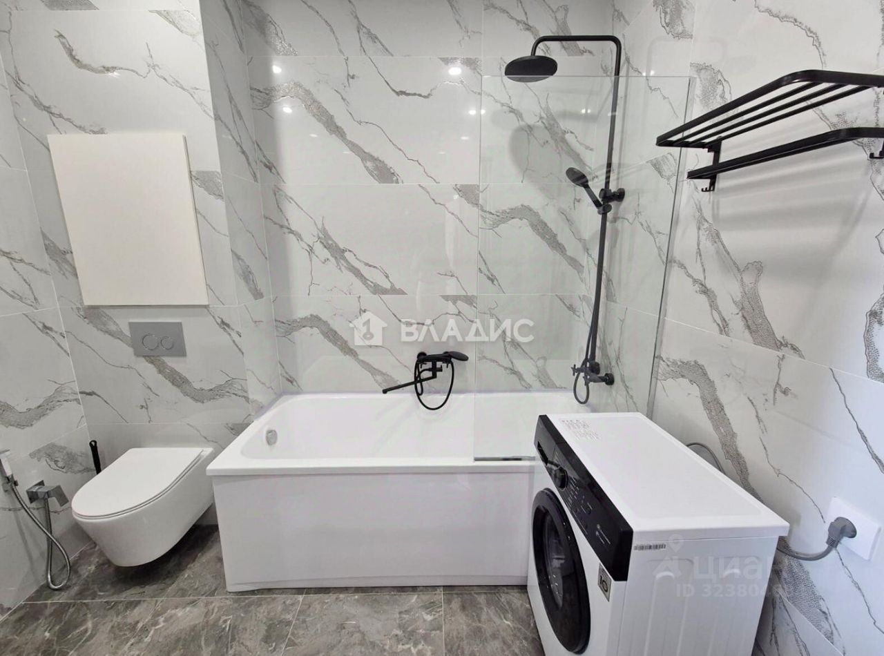 Аренда 2-комн квартиры на вторичном рынке Одинцово, улица Маршала Жукова, 23к2