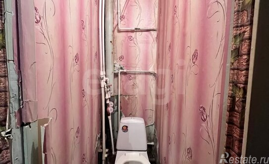 Продажа 2-комн квартиры на вторичном рынке Кириши г, Ленина пр-кт,  д. 24