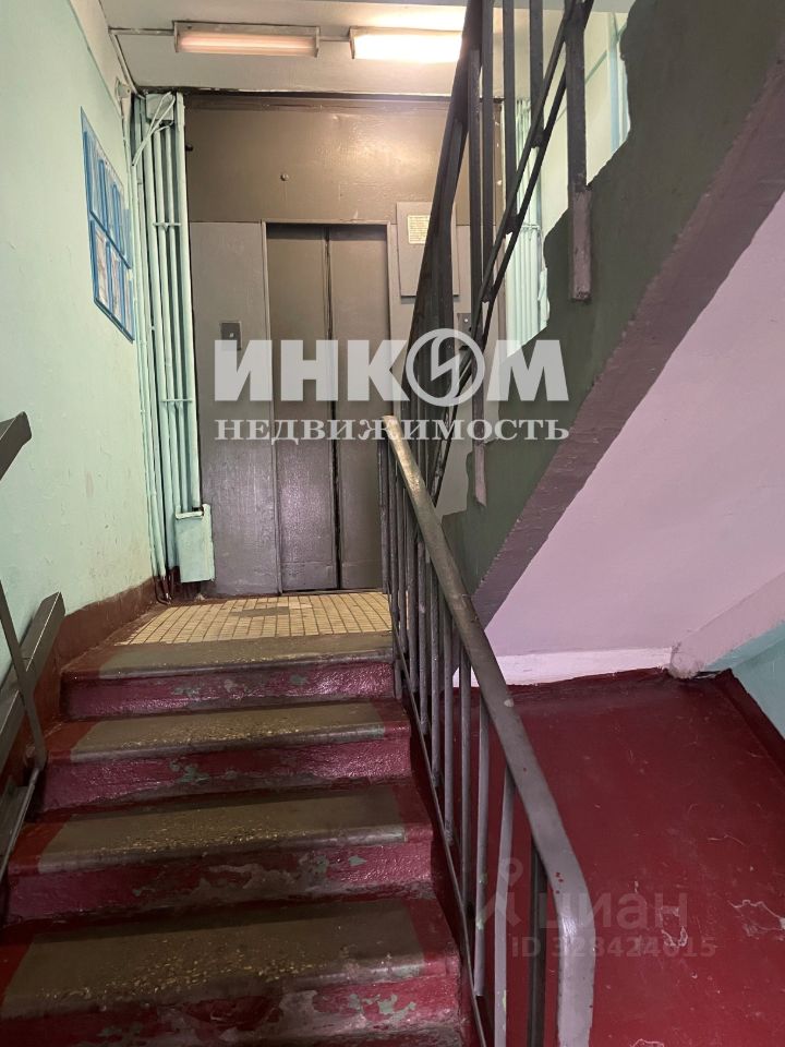 Продажа 2-комн квартиры на вторичном рынке Волжский бульвар, 16к1