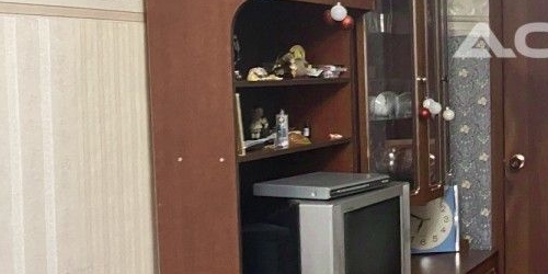 4-комн квартира улица Коммуны, 40