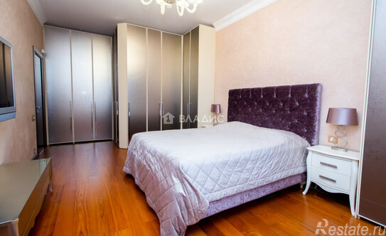 Продажа 4-комн квартиры на вторичном рынке Ленинский пр-кт,  д. 67