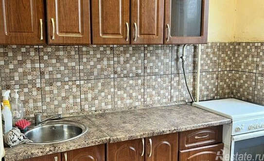 Продажа 3-комн квартиры на вторичном рынке улица Генерала Тюленева,  д. 31