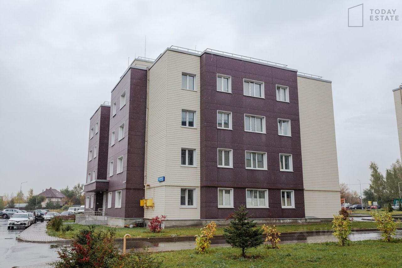 Продажа 4-комн квартиры на вторичном рынке д. Болтино, улица Баздырева, 2