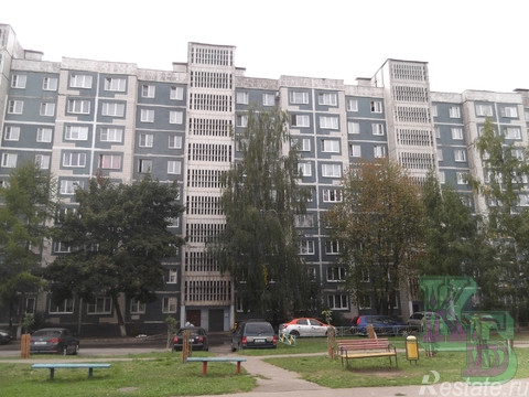 Продажа 1-комн квартиры на вторичном рынке Серпухов, Борисовское ш.,  д. 9